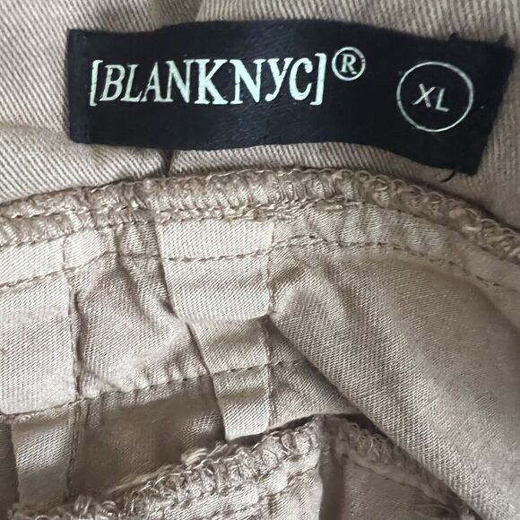 NWT BLANKNYC Womens Straight Leg Paperbag Pants with Rope Belt Size XL - Picture 10 of 10